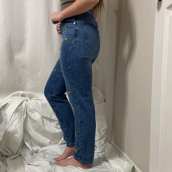 Women’s bp high waisted embroidered mom jean. Size 28. - Picture 5 of 16